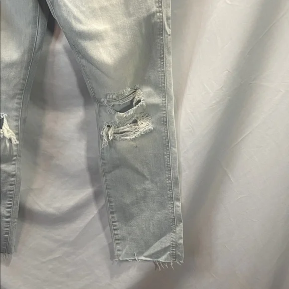DL1961 Light Gray Boyfriend Jeans with Distressing